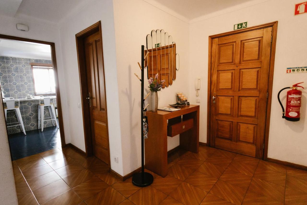 Castle Apartment ギマランイス エクステリア 写真
