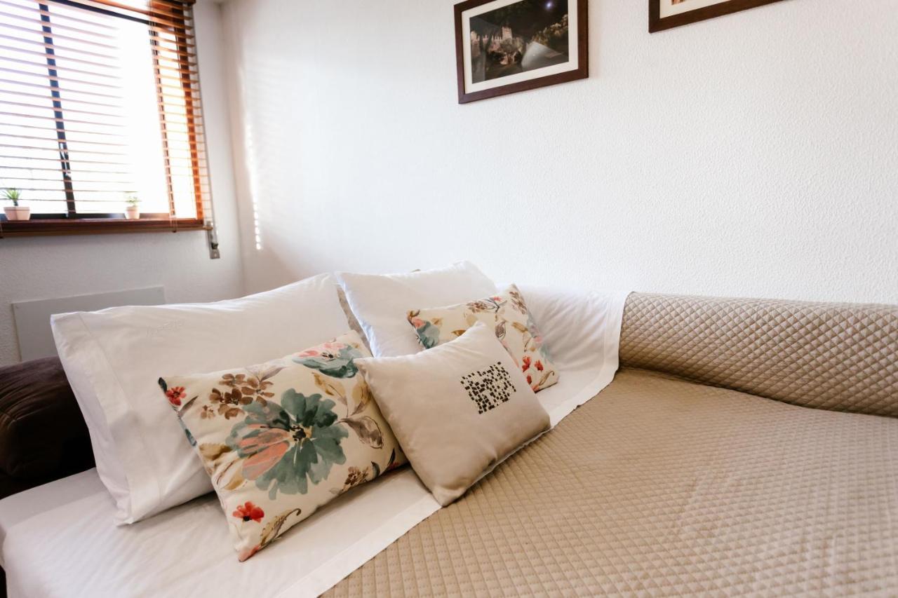 Castle Apartment ギマランイス エクステリア 写真